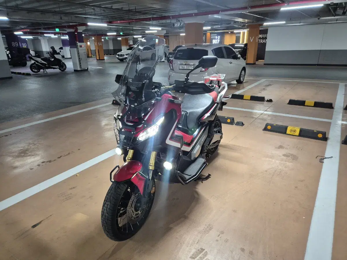 x-adv750 판매